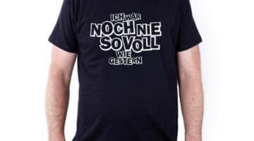 2024_12_Noch_Nie_So_Voll_T-Shirt_Artikelbild_1 2024_12_Noch_Nie_So_Voll_T-Shirt_Artikelbild_1