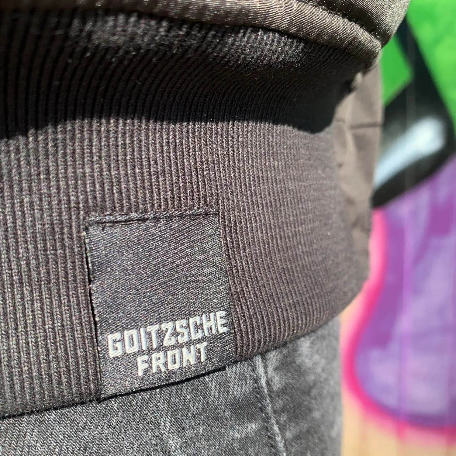 Goitzsche Front - DER OSTEN ROCKT - Bomberjacke – Bild 8